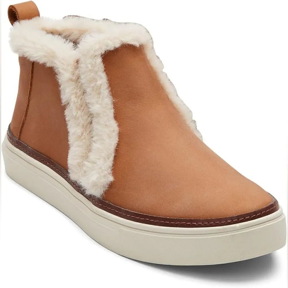 TOMS Bryce Brown Sugar Leather/Faux Fur Size 8 Excellent Condition